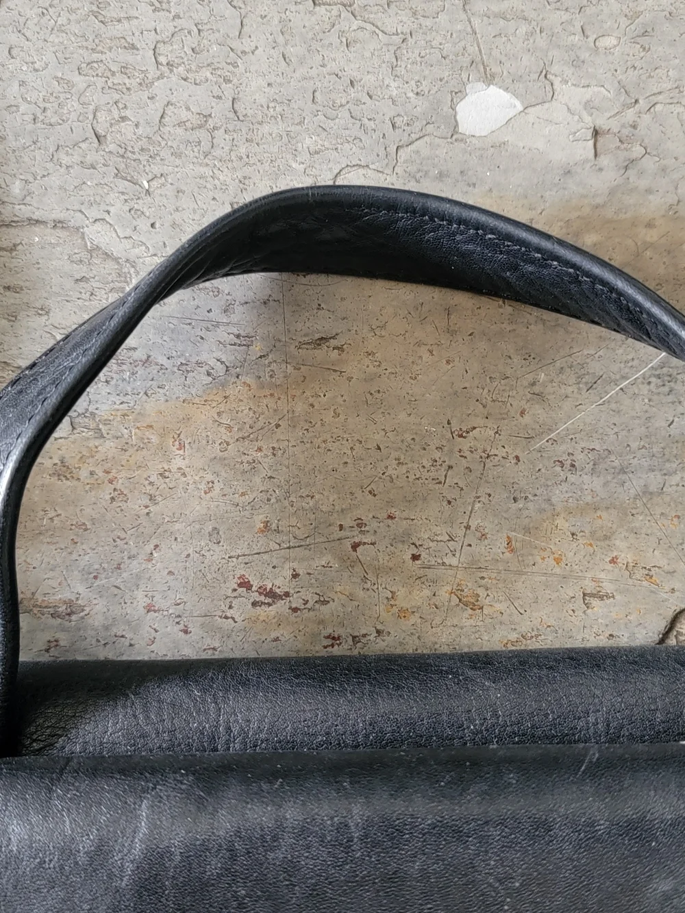 Wilsons Leather sleek black